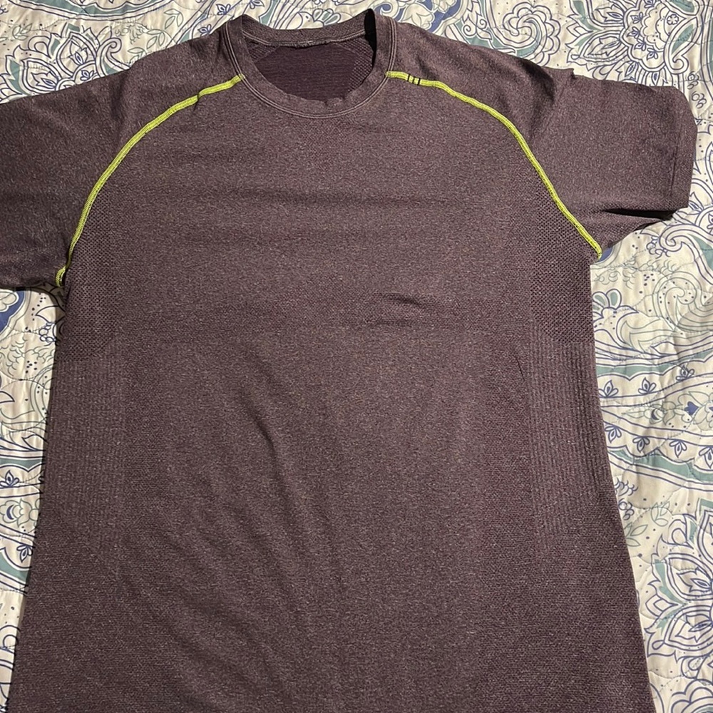 Lululemon Vent Tech Short Sleeve T-Shirt